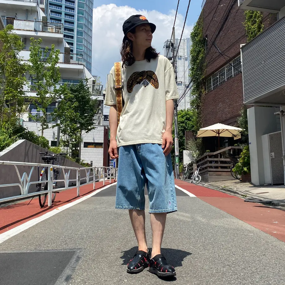 60b09b4250a48a38915234bd