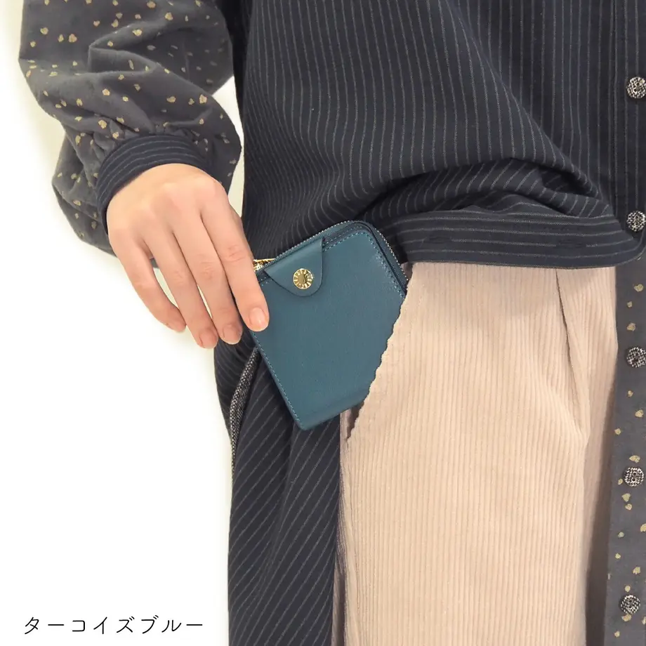 60c956f5933e9b574e8d74b9