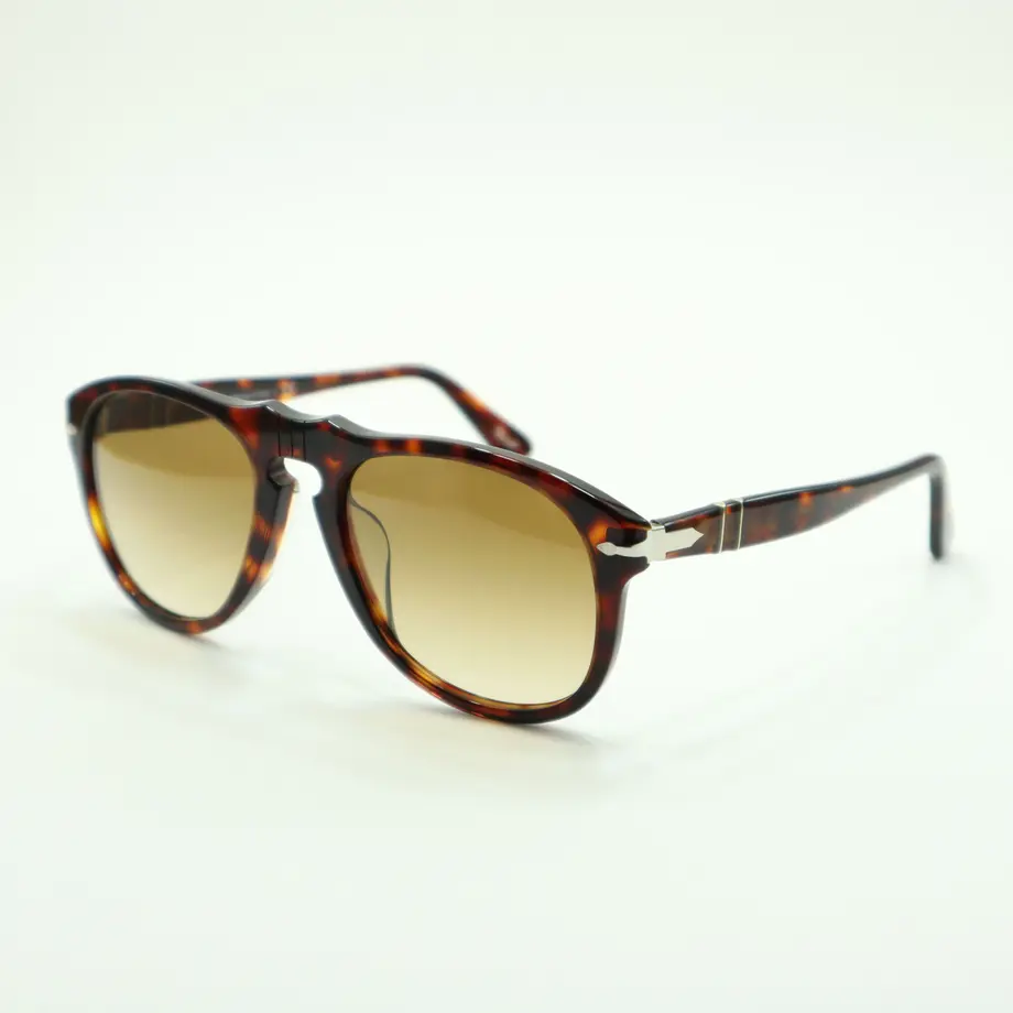 607bf516baeb3a6880ddd159