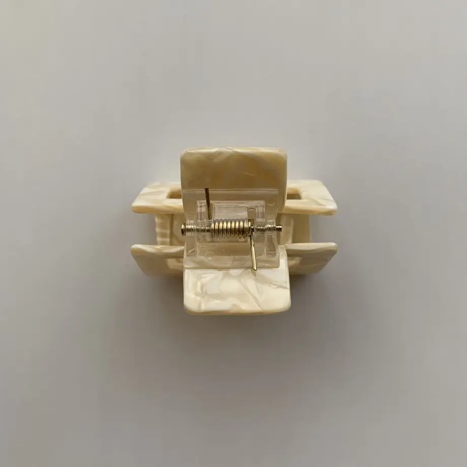 5d959045745e6c5fc47ca541