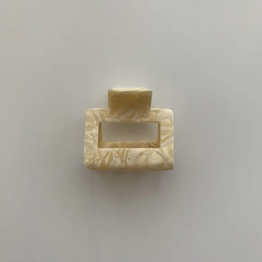 5d959045745e6c5fc47ca541