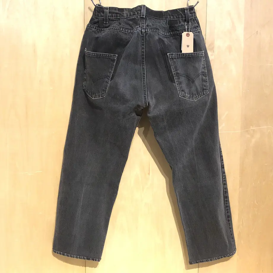 5e9461fa515762770cb9e75e