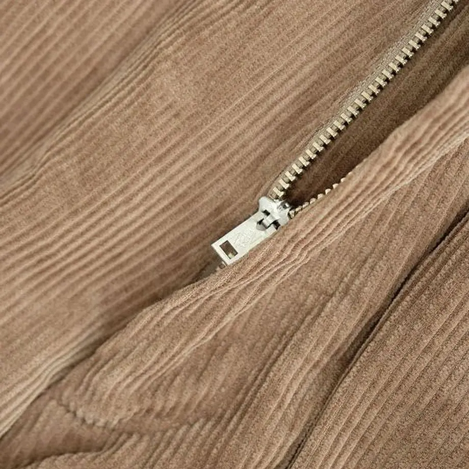 5f604edc07e1634b3384443b
