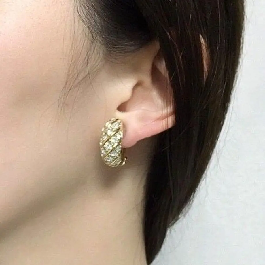 57982d5499c3cd42e8005184