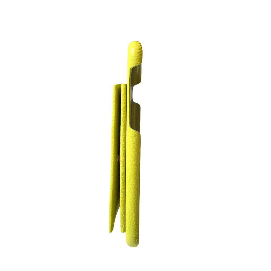62ef7ef797c2453d32957f6f