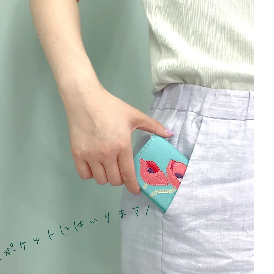 607fd3e8c9827a1e86e6d8a3