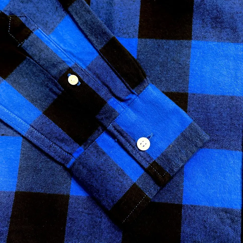 61f3ef6881dbb56758c16c32