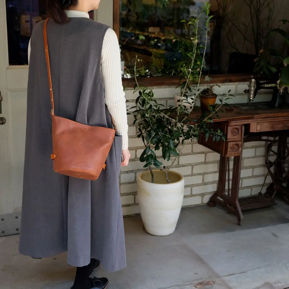 6361f5eff80f1e33cafe2071