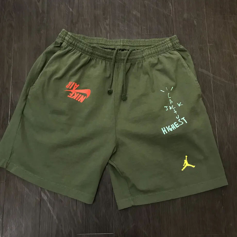 Nike Ã Travis Scott /Cactus Jack JORDAN Shorts 