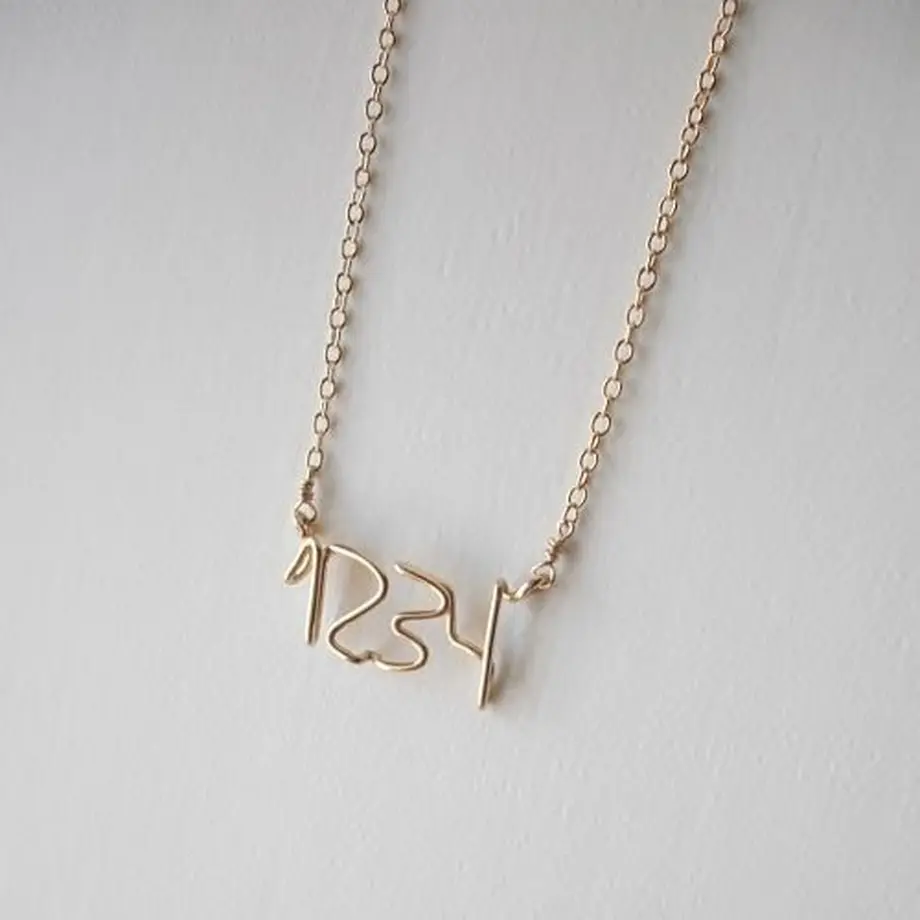 5db50b02bc45ac23540f8f18