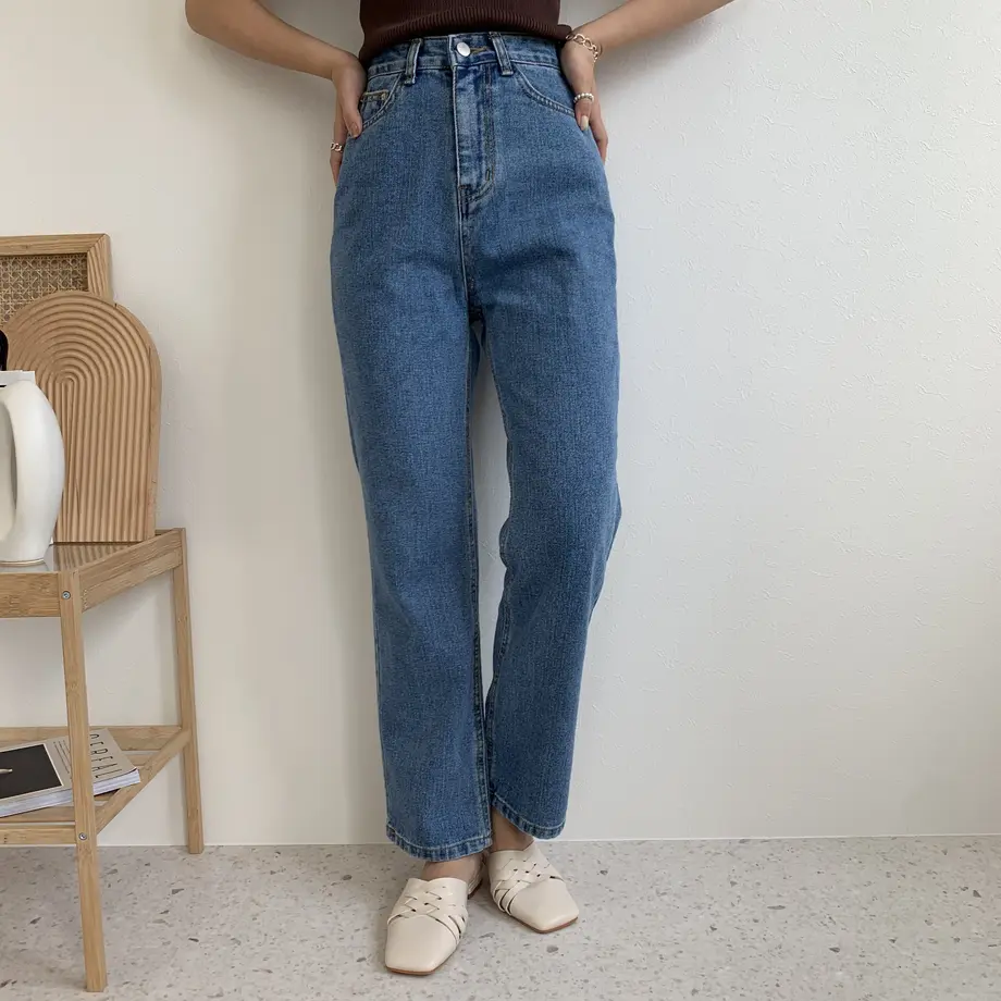 6075c1fda87fc53f7a419301
