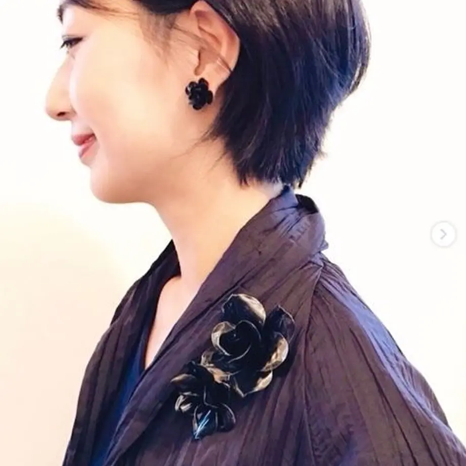 5c075ae927b44e05db595926