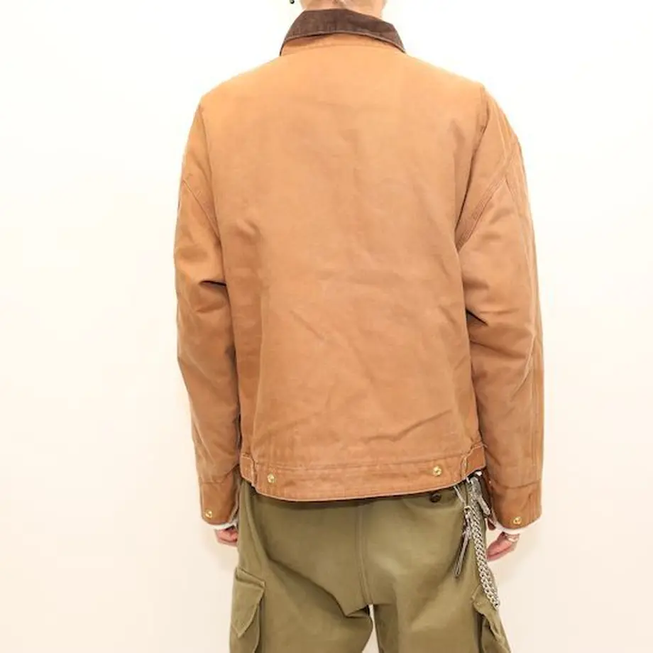 633fa8b8c808a454e80300f7