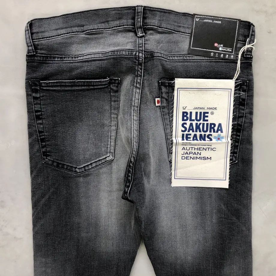 5c26db6bc2fc282ca45058a3