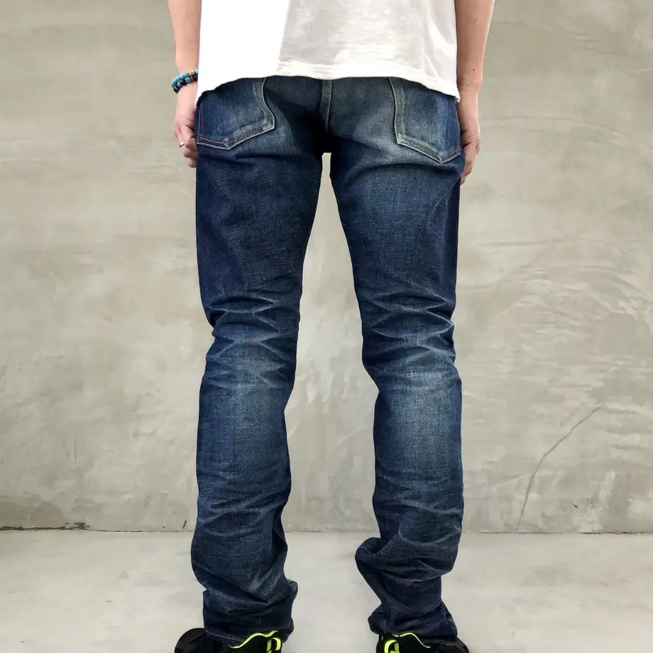 585dcb3400d3310aa200b093