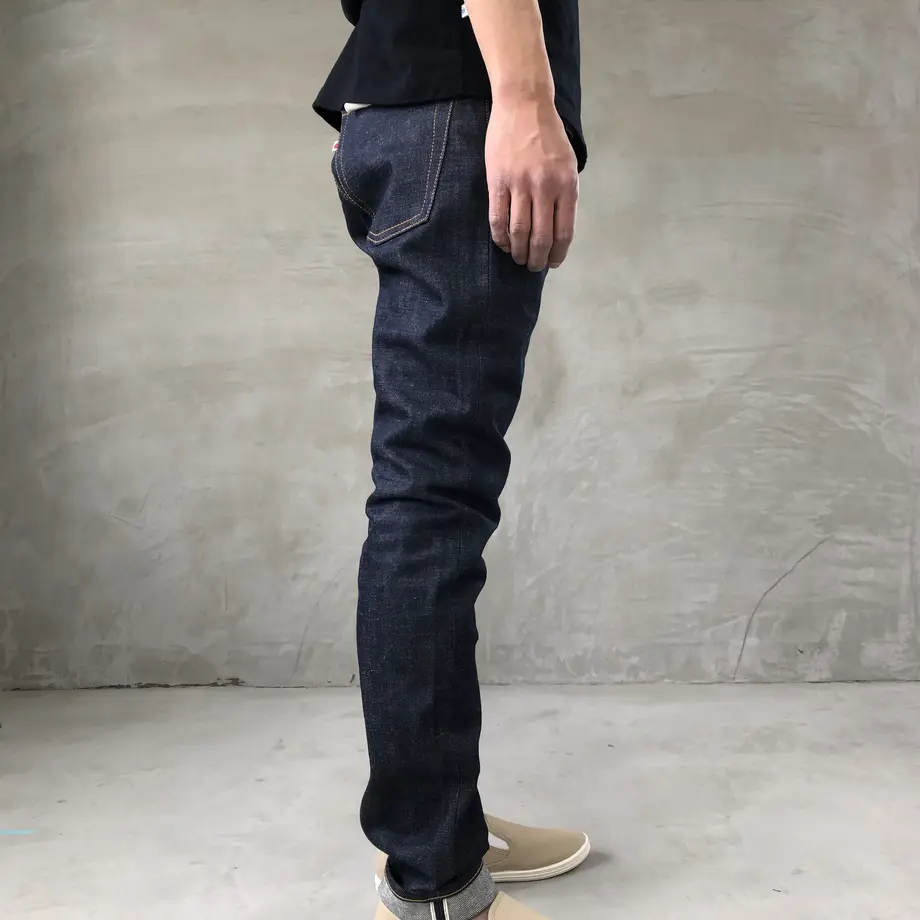 585dd0fb9821cc90cc00cf7d