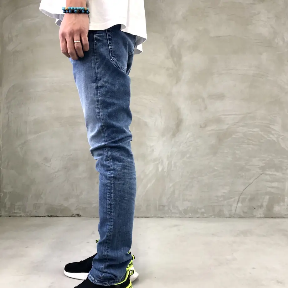 5d78a79ee4fc3920718cad98