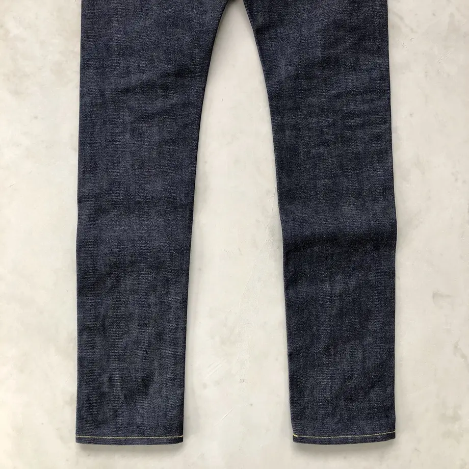 585dd0fb9821cc90cc00cf7d