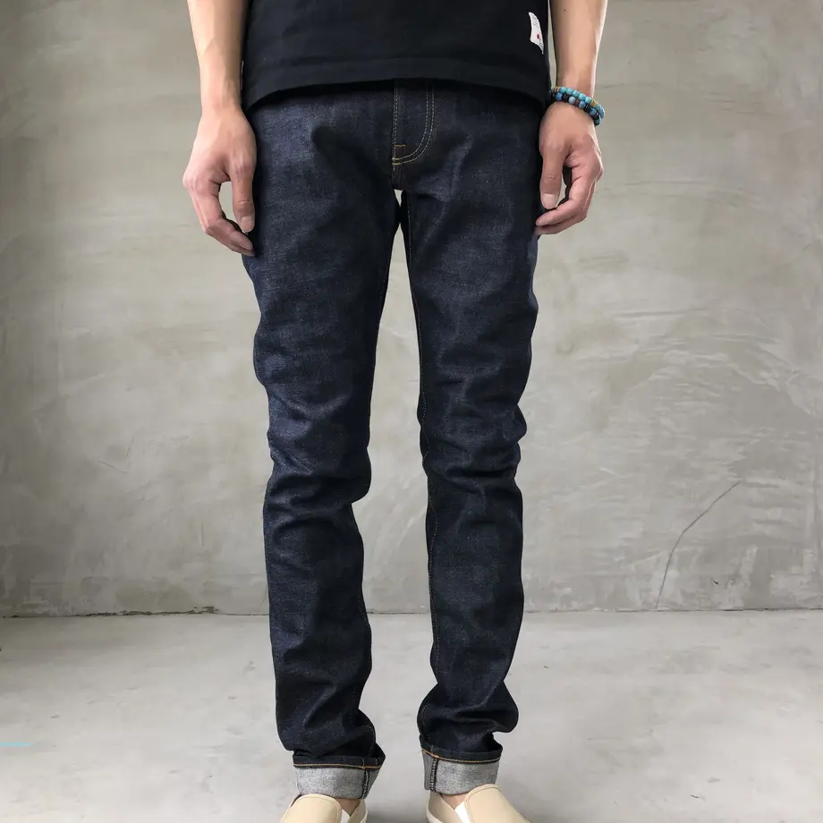 585dd0fb9821cc90cc00cf7d