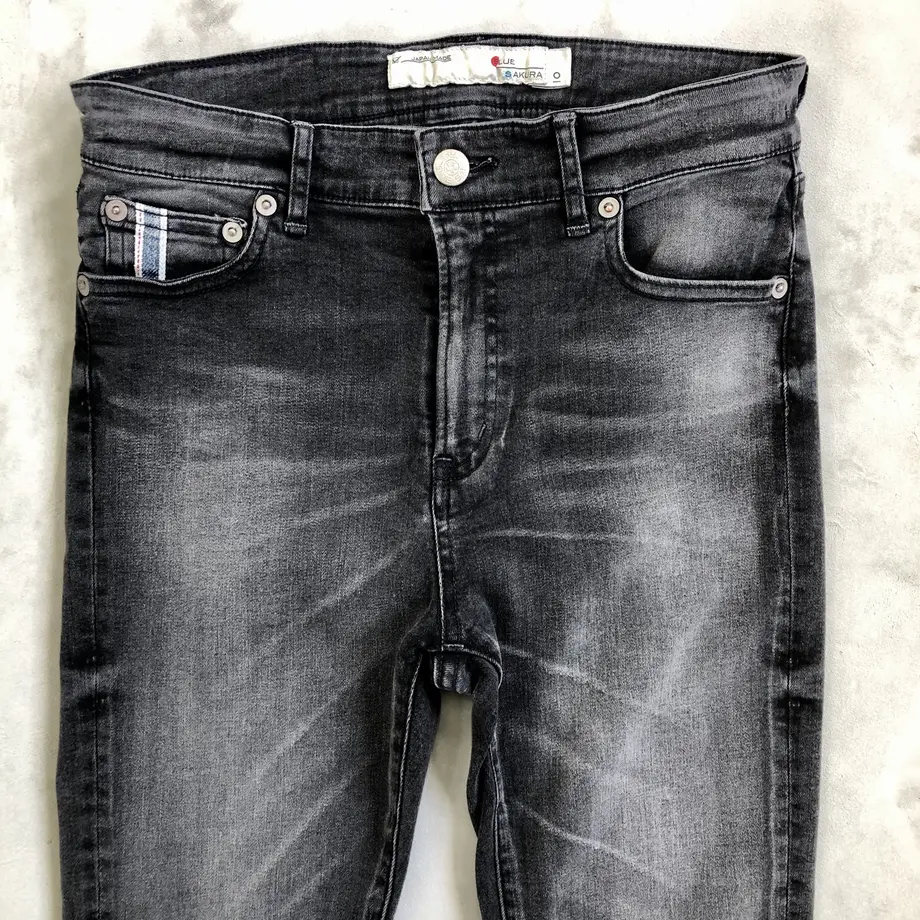 5cb97d4f686ee233daf104ec