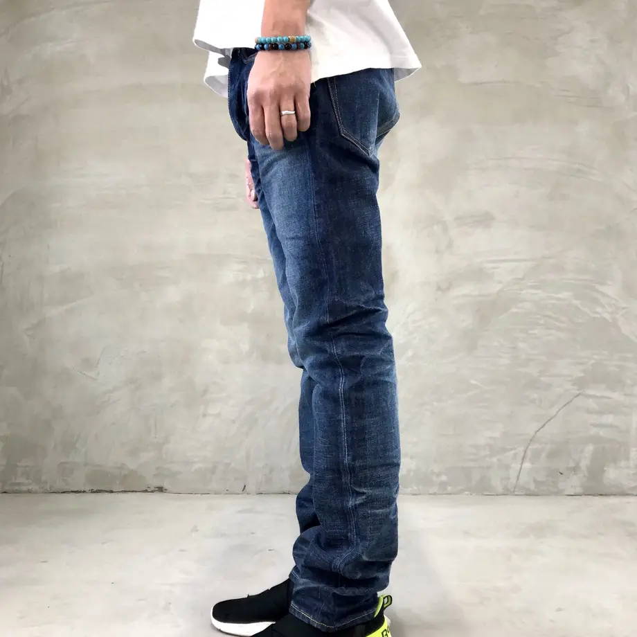 585dcb3400d3310aa200b093