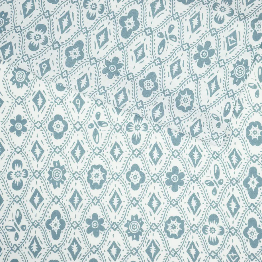 5d85c99d220e753830872369