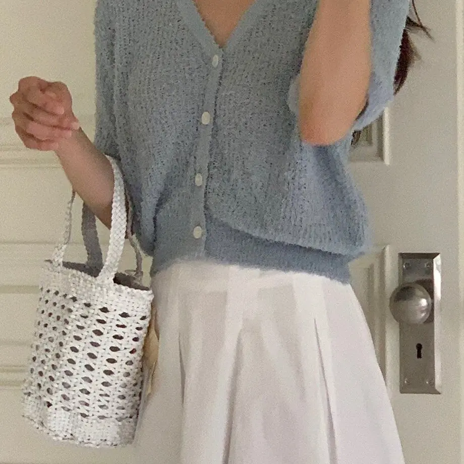 62b836be2bf9015ae34745f3