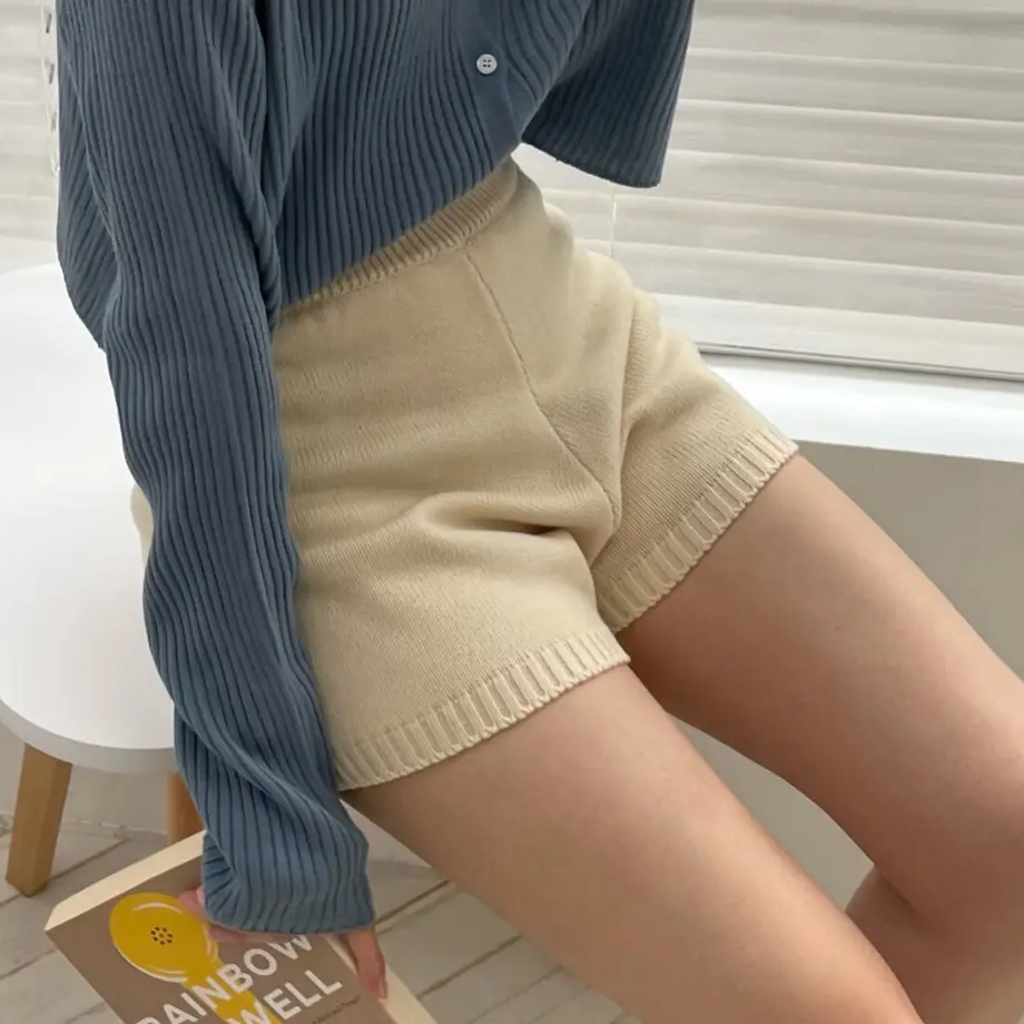 6114dc2a8a4572554c6357e1
