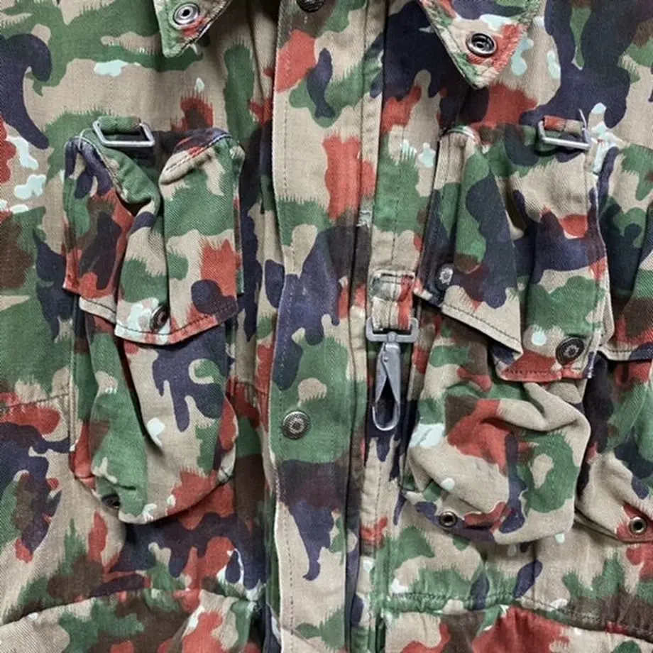 5fcf37bcb00aa376cfdfd096