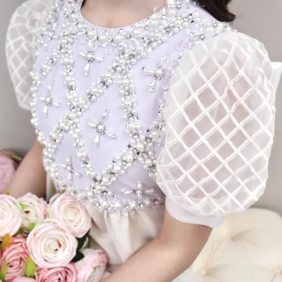 6307026fe502b156c6e2815d