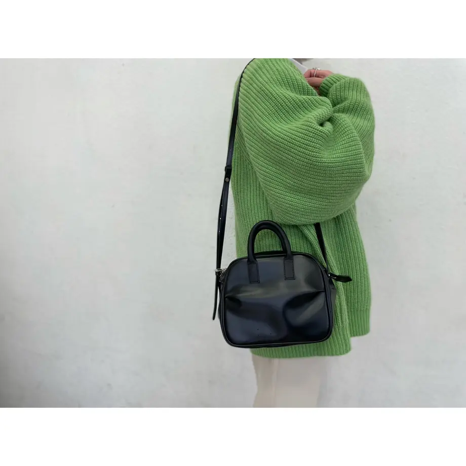 600b920a6e84d5442195f54b