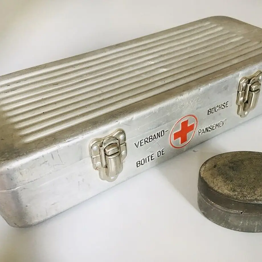 606103c12305571288443242