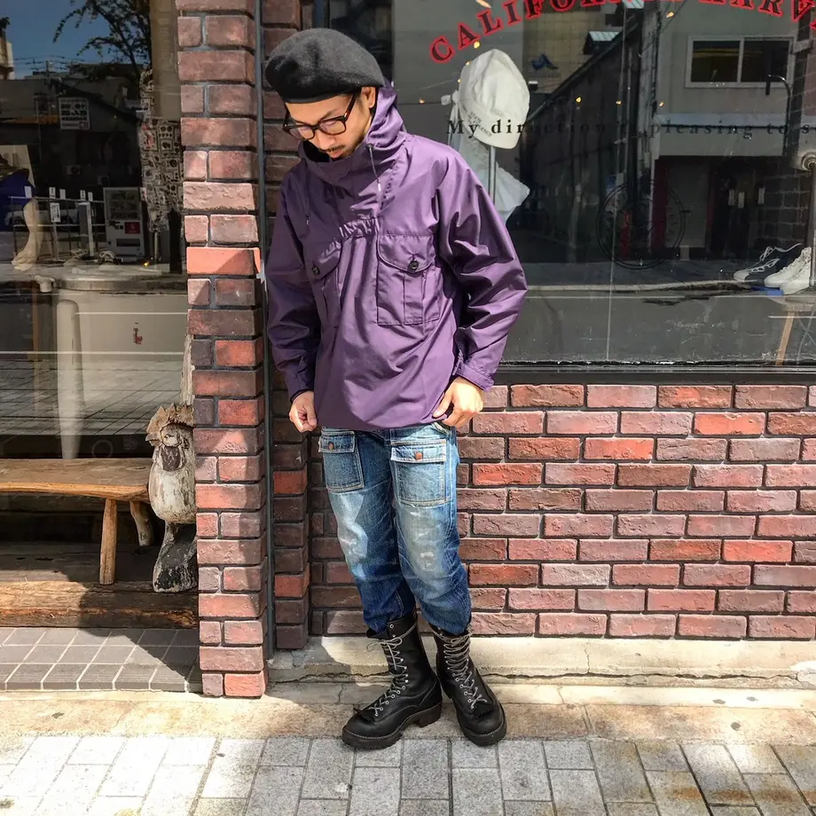 5b77a85a5f786642c300153e