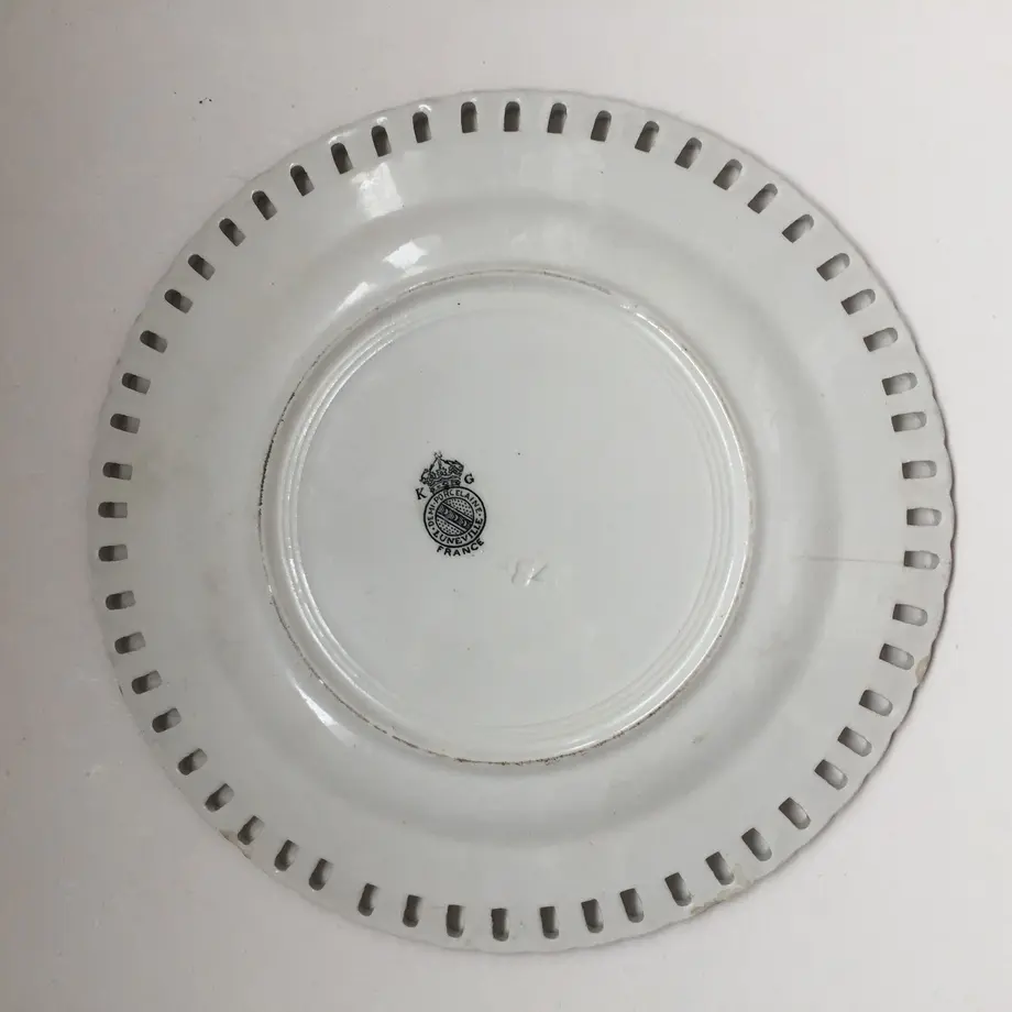 62b64bf641e8c019777077e3