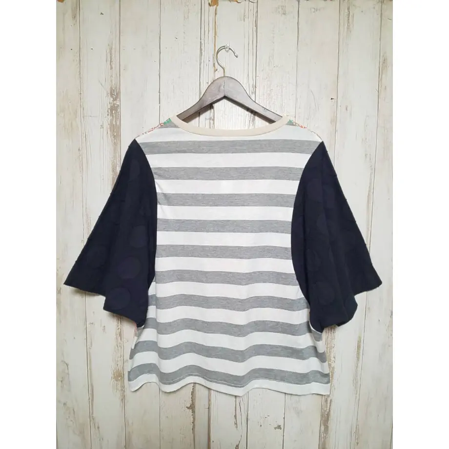6100bb2f50a48a5db18f0180