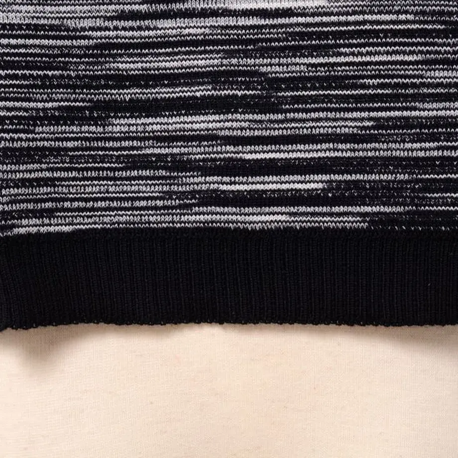 613718e858d2e549efbf5a5c