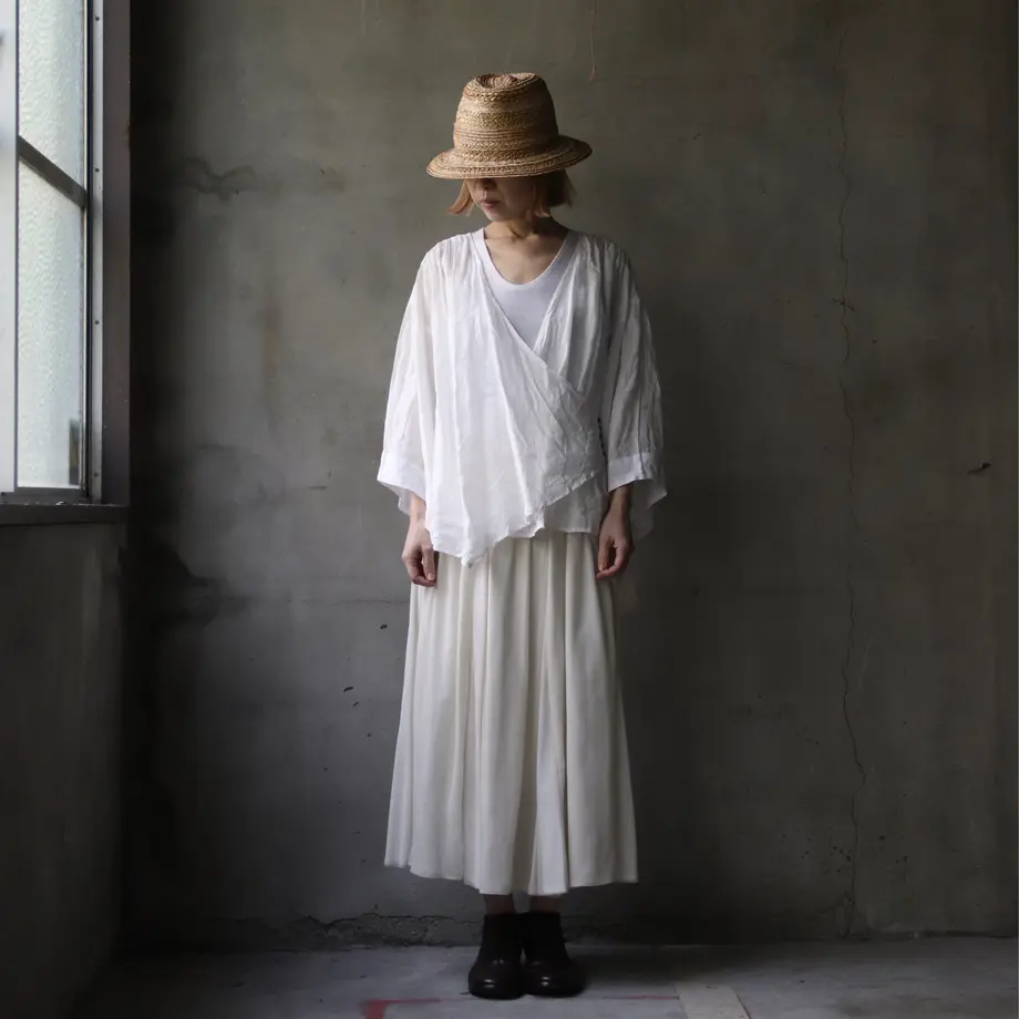 6070121bd263f052cf2f607b