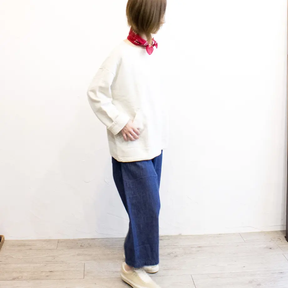 614817d8edf49f1d4b050784