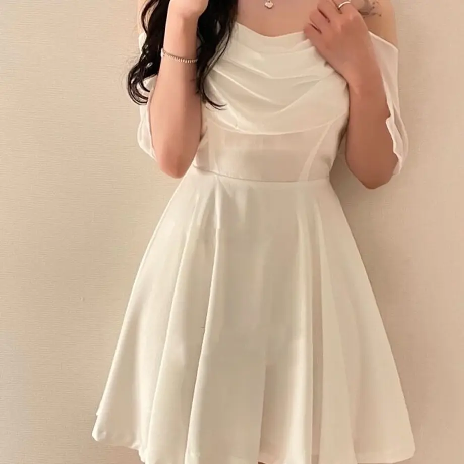 62c3f88ed191236a06589f18