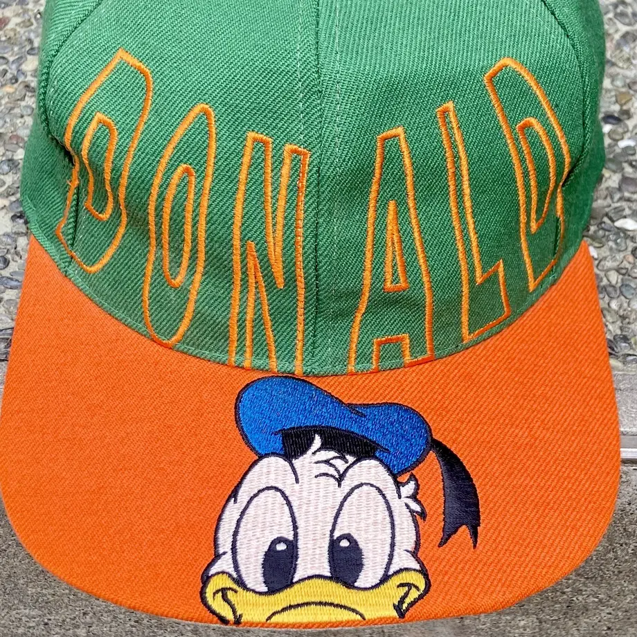 619b621930344b5d43f9e205