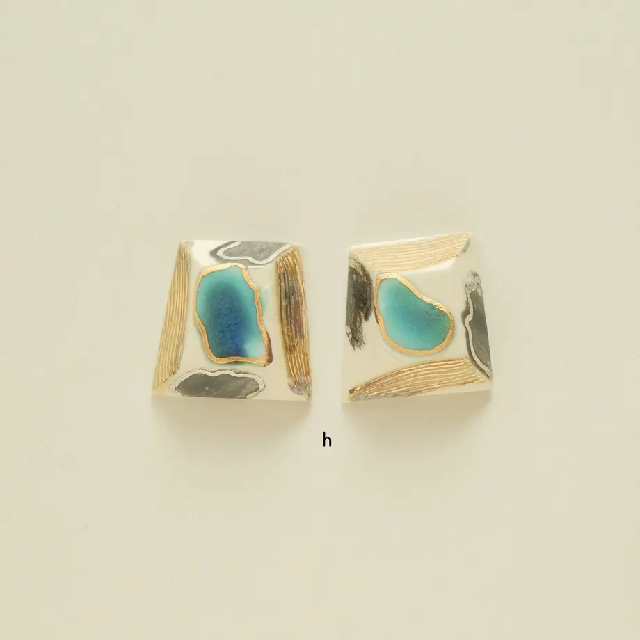 60b615cc8899be120d540b67