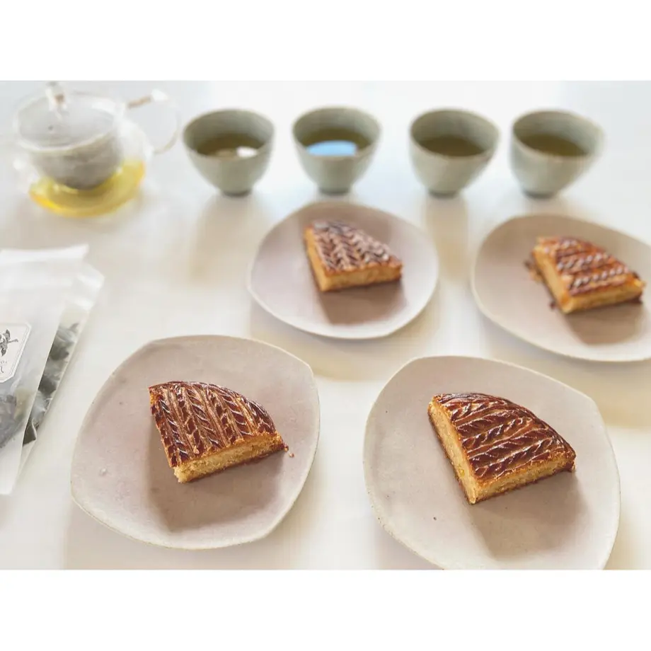 5ffee60eb00aa348f1a7122c