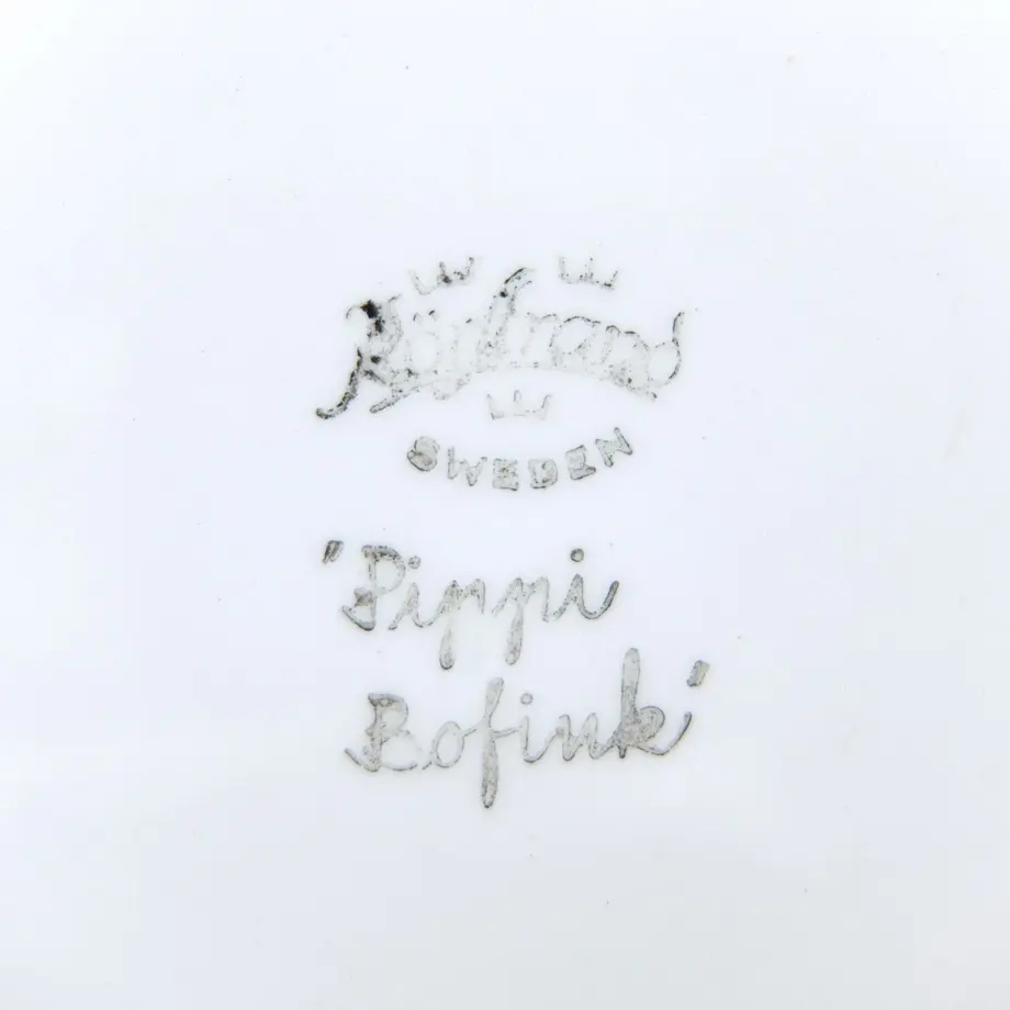 5eb7c9f0bd217801a193c4e2