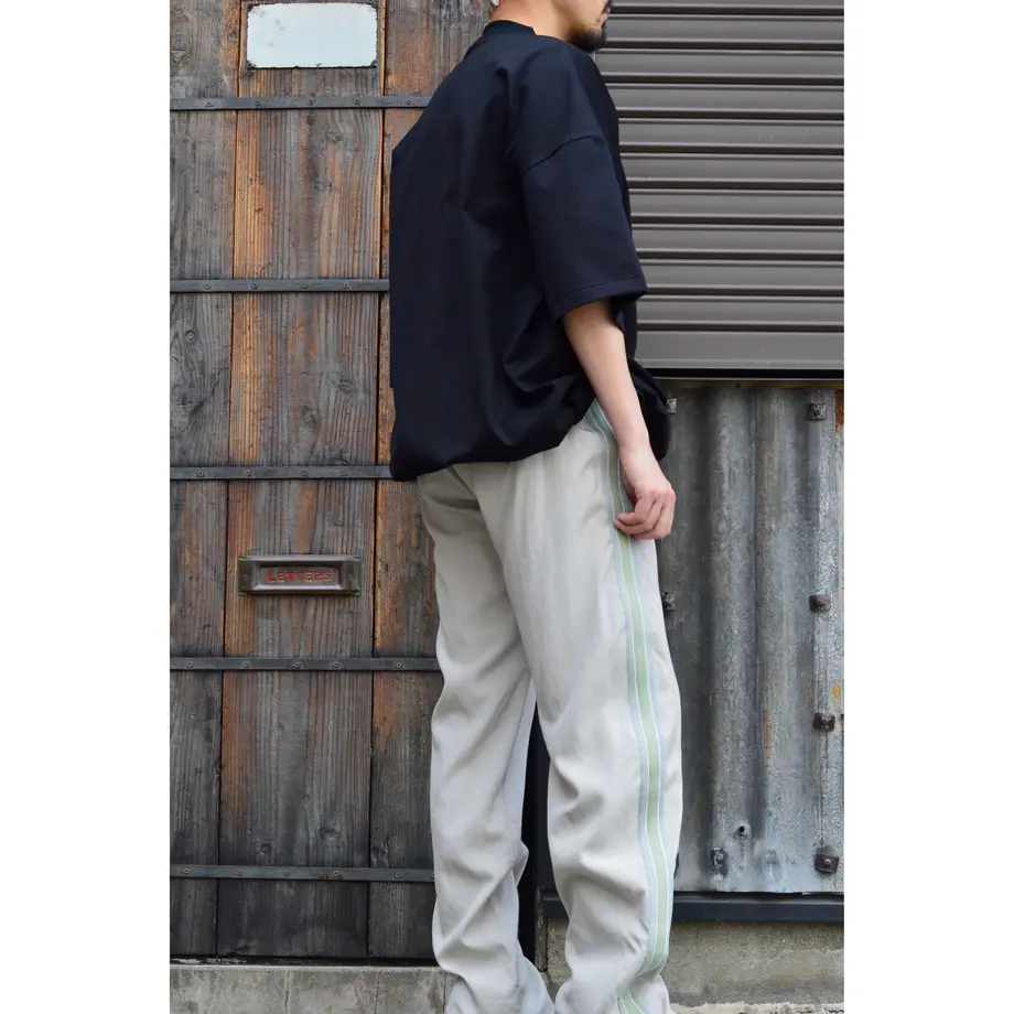 60c30db8d7e1d875199c1828