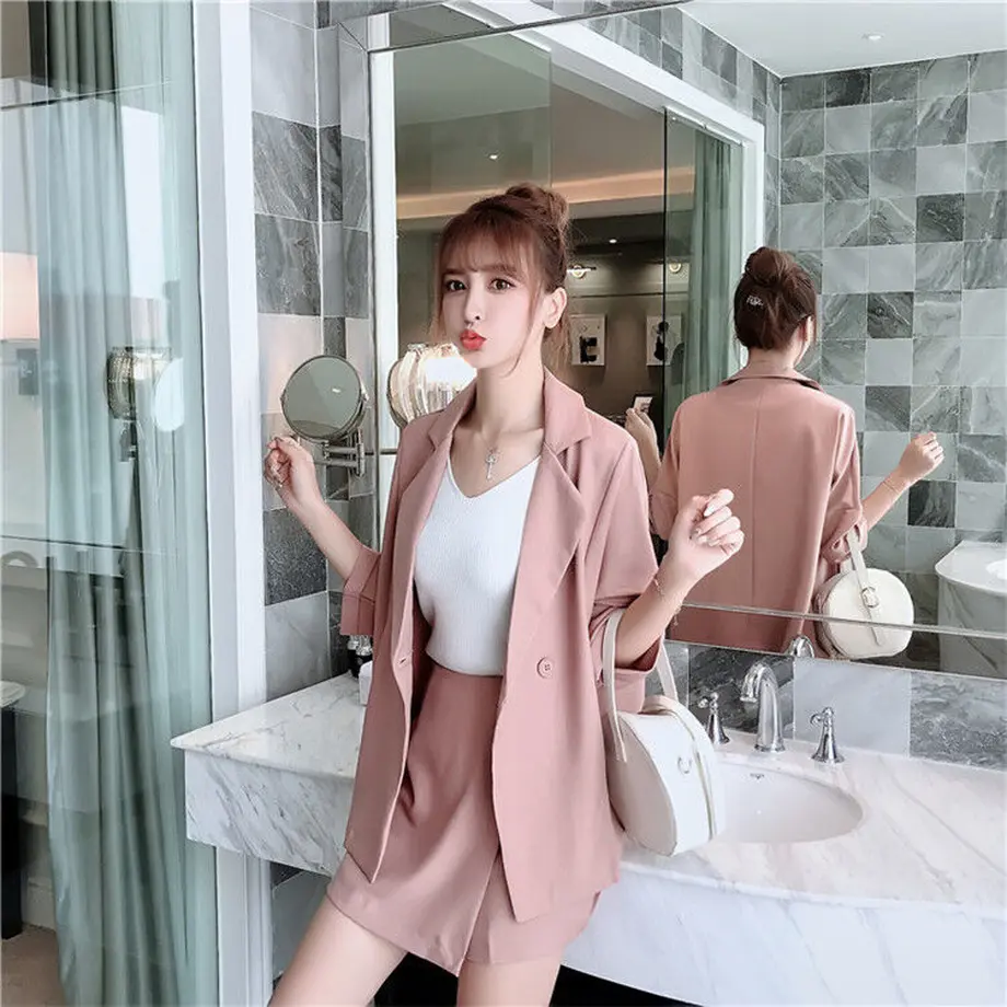 5f53a90cee28e502139ebca8
