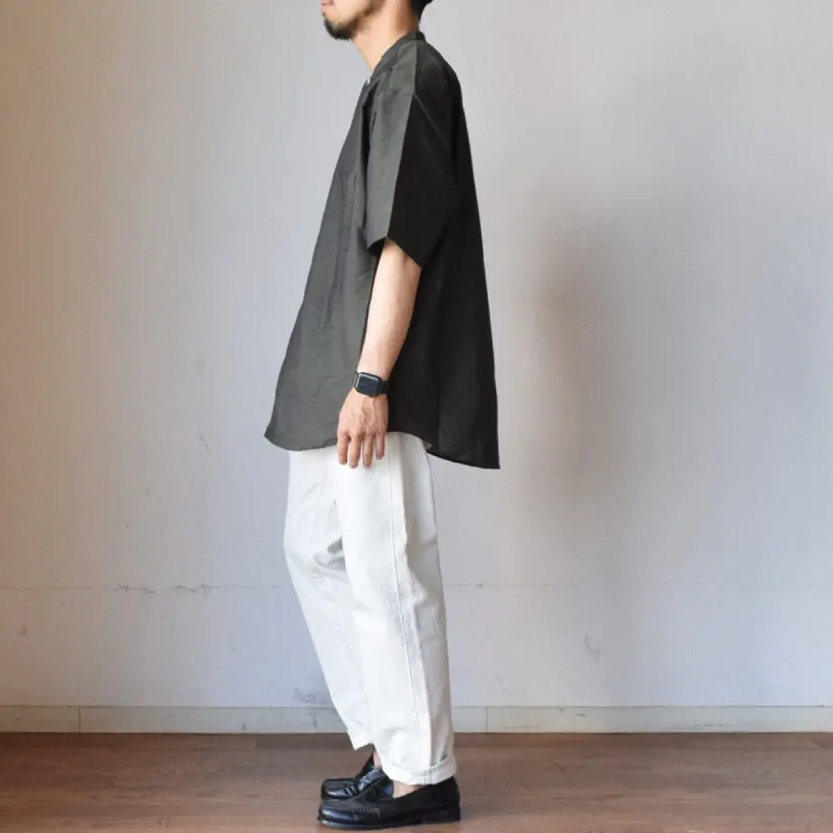 60be307ca8755325d206f883