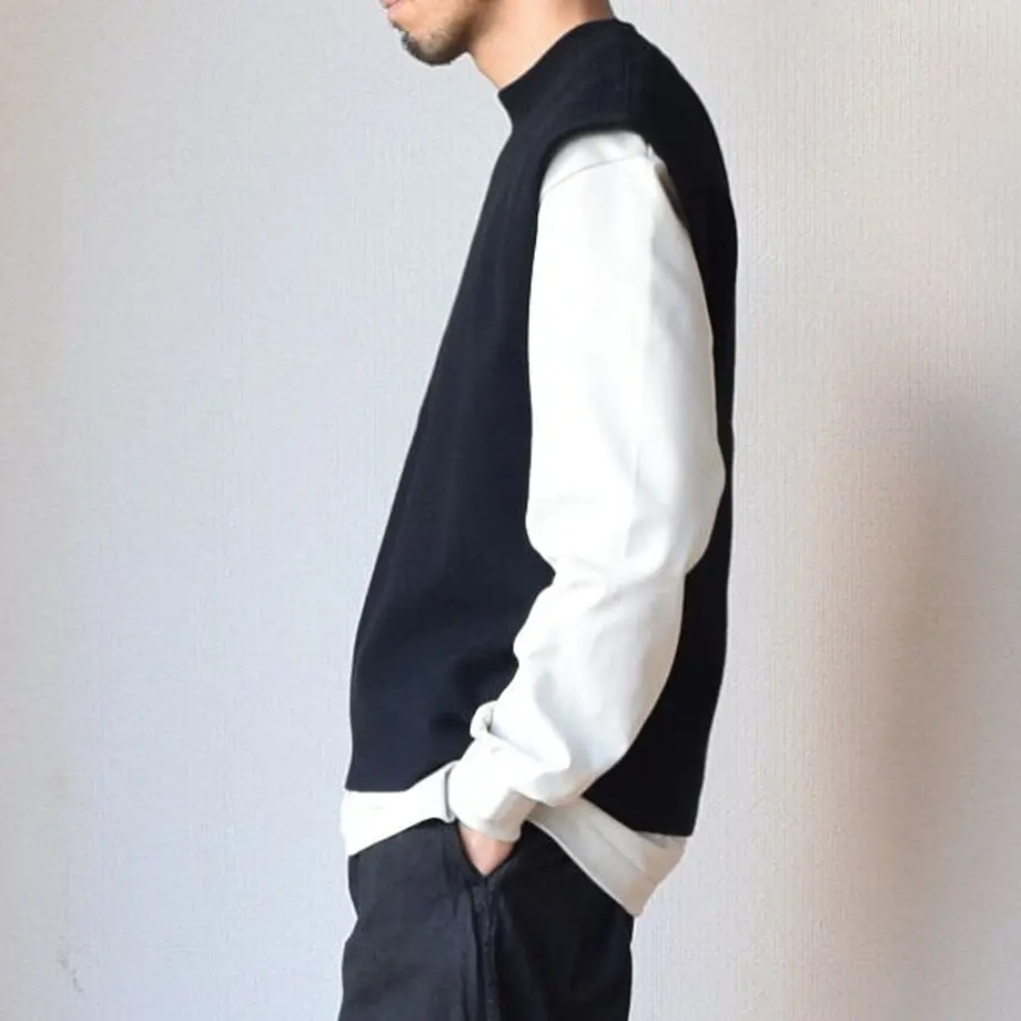 6023ecedaaf0437a5bb25bf8
