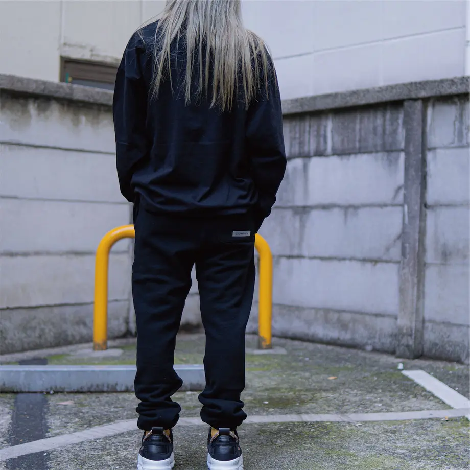 6091159a047a9d04c928f8e1