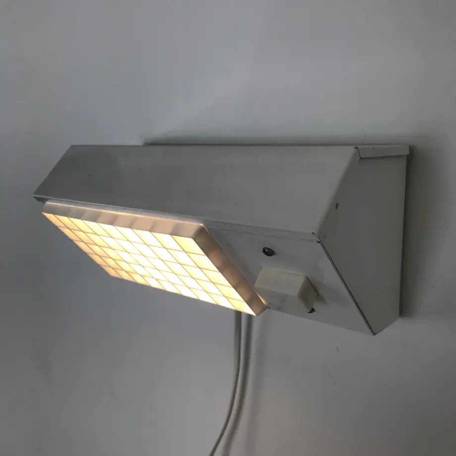 6052f1029b47bf7bcab3f552