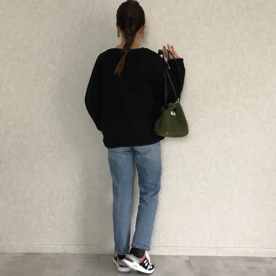 5fc5888db00aa306729ab2d2